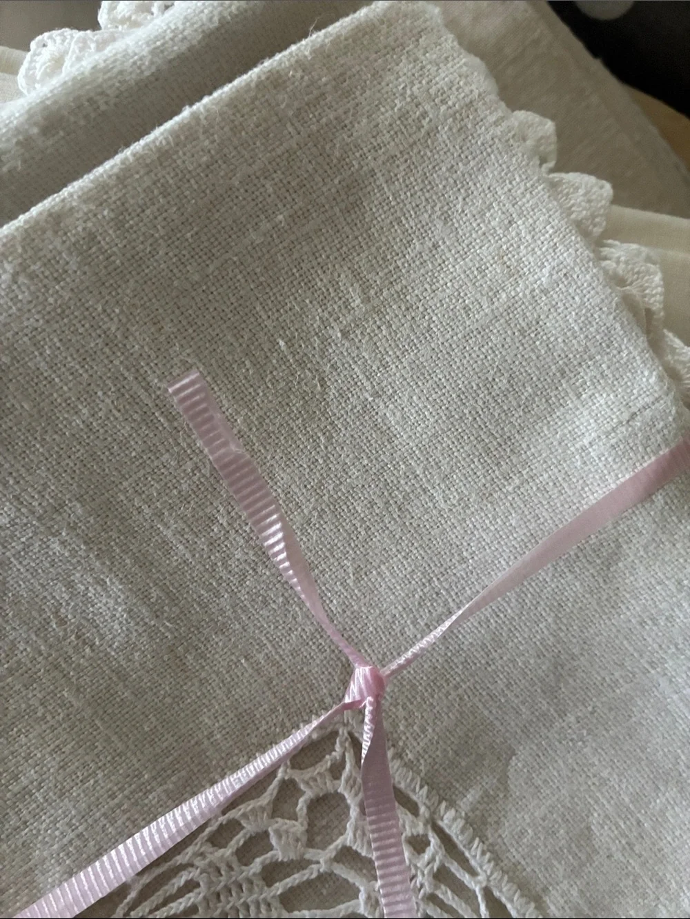 Vintage Linen & Crochet Lace Napkins - Cream